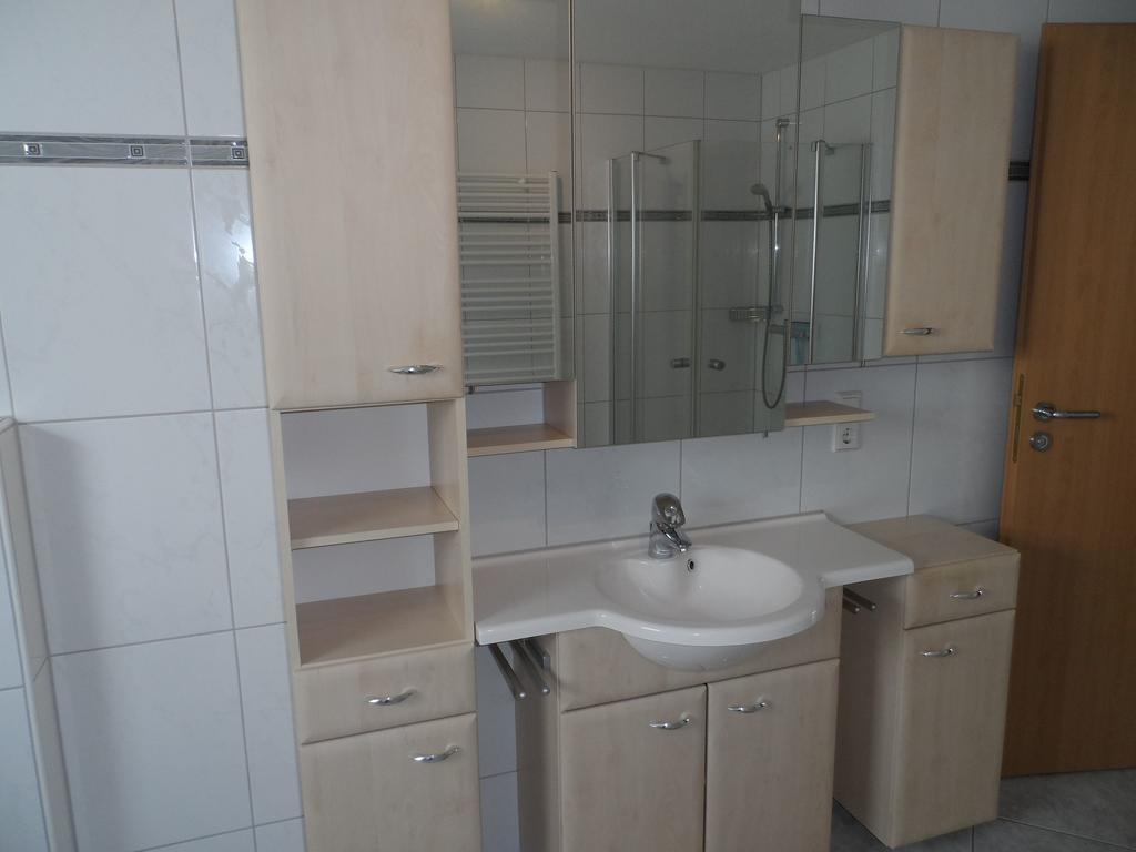Ferienwohnung Strak Еттенгайм Номер фото